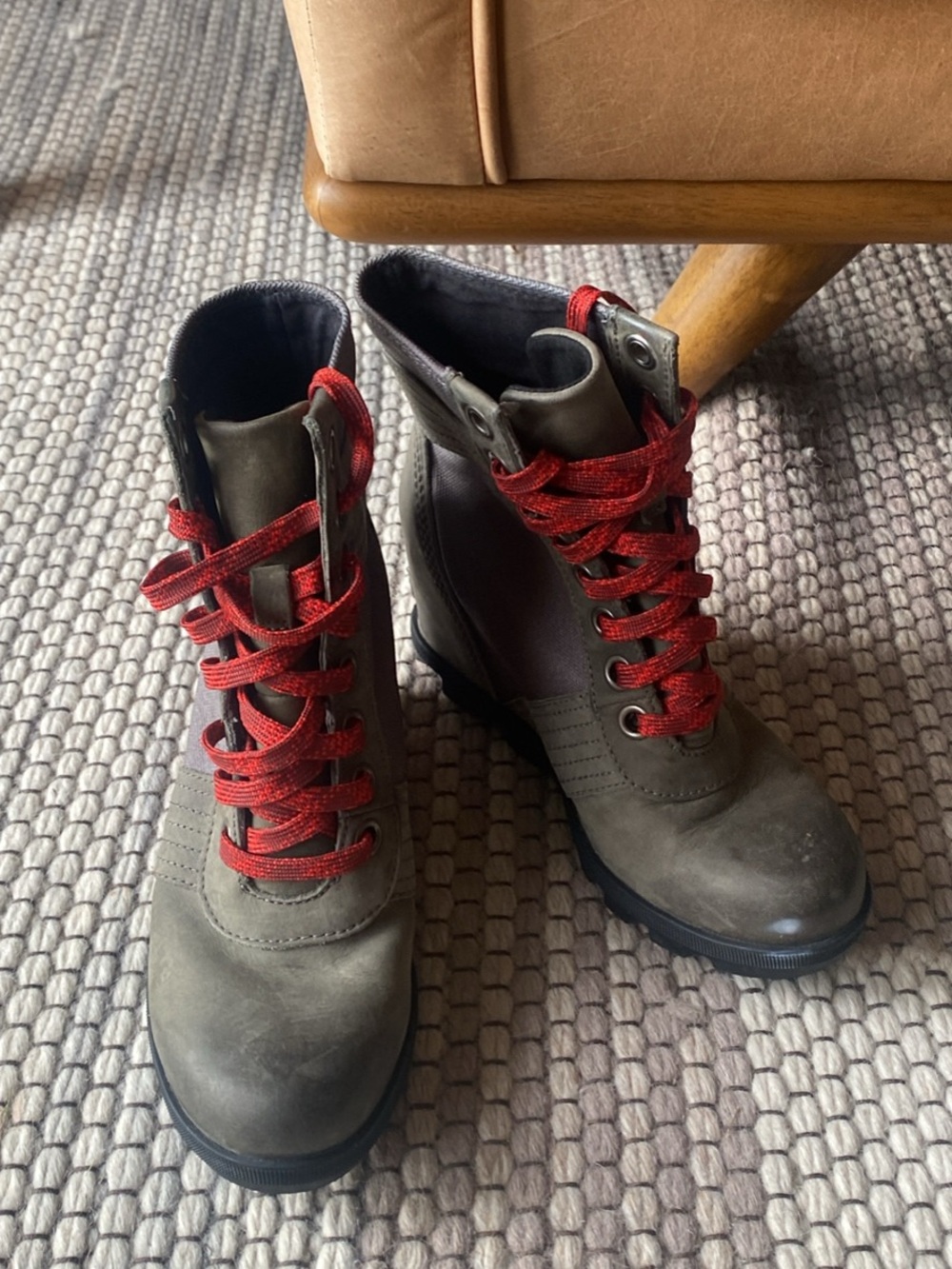 Women’s Sorel Quarry Lexie Wedge Boots size 6